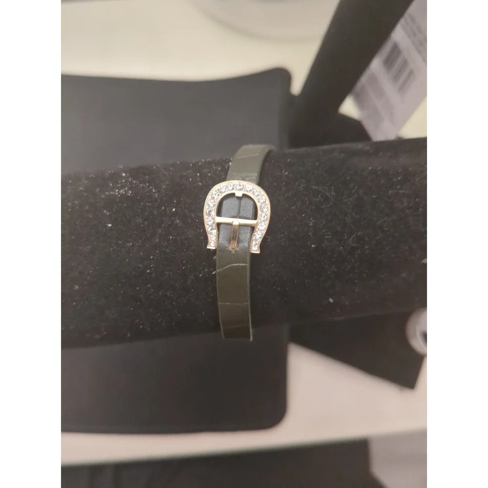 Pre-owned‎ Aigner Golden Tone Green Leather Designer Bracelet With Rhinestone